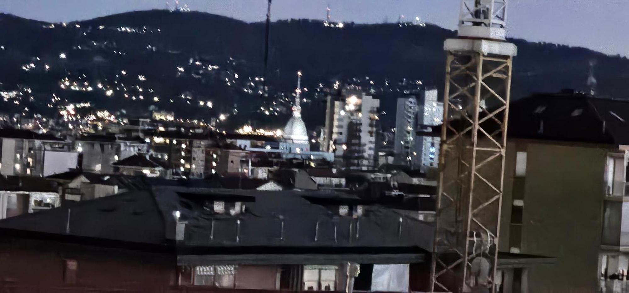 トリノEmanuele Filibertoアパートメント エクステリア 写真
